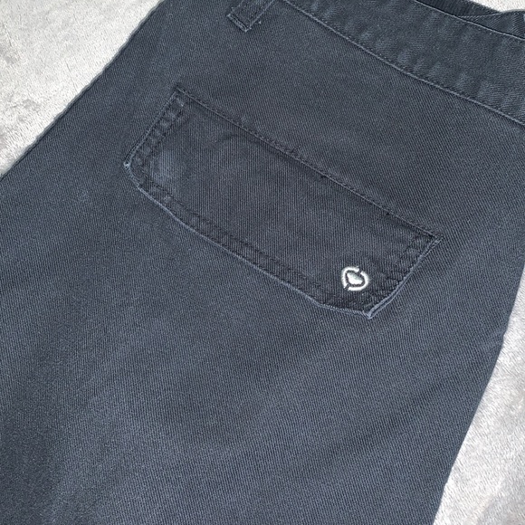 Circa men’s shorts -size 32 waist - Picture 4 of 5